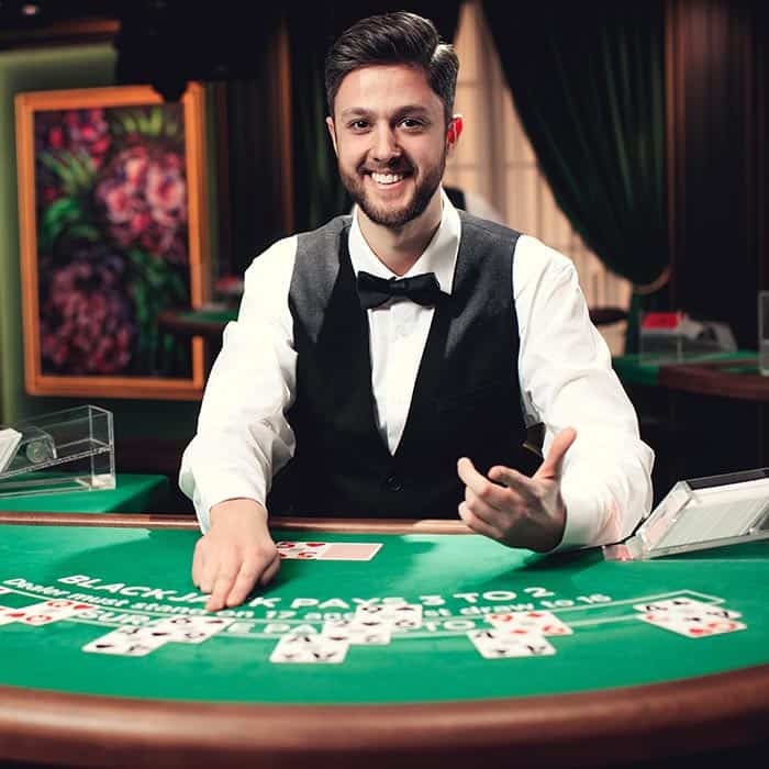 Explore the Best Live Casino Experience with 에볼루션 카지노 at EvolutionLink